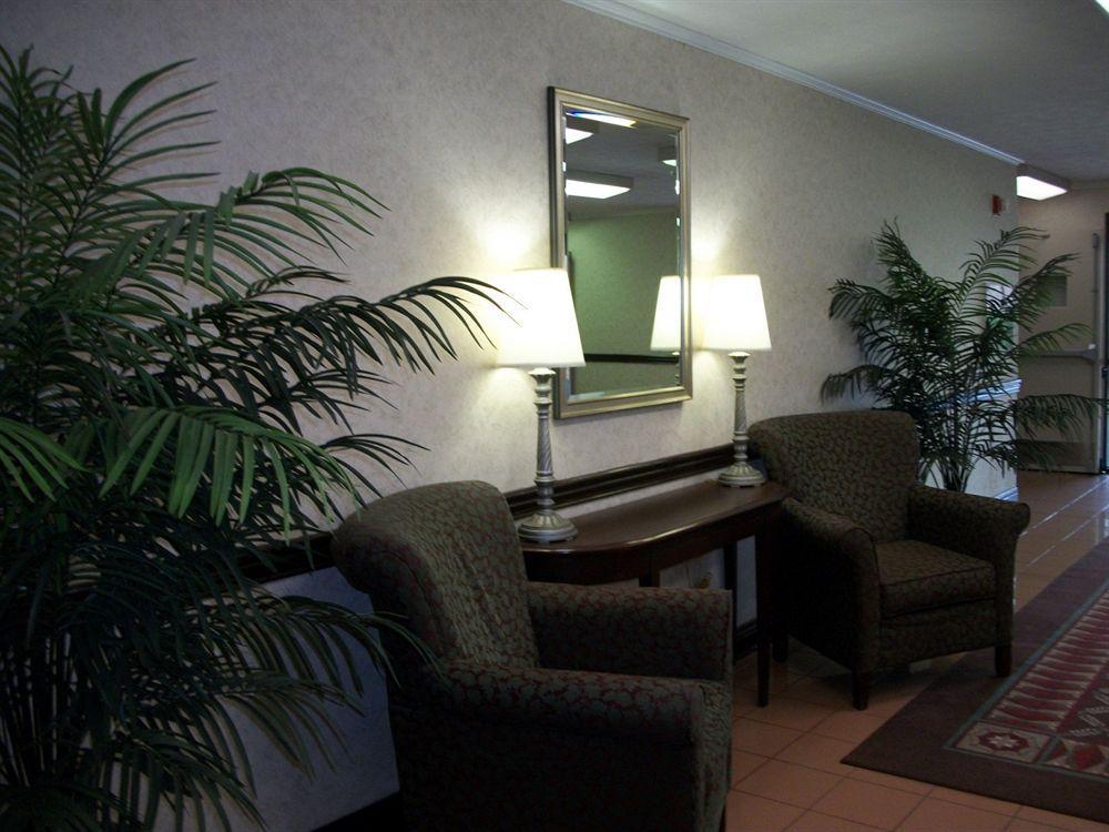 Red Roof Inn & Suites Lexington - Hamburg Exterior foto